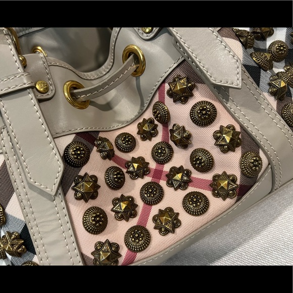 Burberry Taupe Leather Supernova Check Coated Canvas Gold Studs Bag - Picture 3 of 14